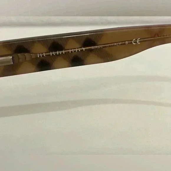 Burberry Women’s Eyeglasses Frames 54 17 135 Plastic B2004 Rectangular - Picture 7 of 9